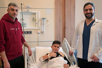 Haber Kocaeli, hastanede çocuk hastanın bakımı ve sağlık durumu uzman hekimler eşliğinde.