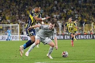 Kocaelispor'da Syrota'nın takımdan ayrılması resmi olarak açıklandı.