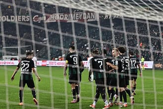 Kocaelispor'un ilk yarı maç performansı ve takım durumu.
