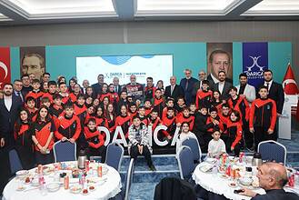 Darıca Belediyesi Spor Kulübü sporcuları madalya kazanarak dikkatleri üzerine çekti.