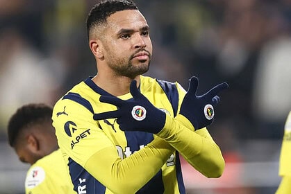 Youssef En-Nesyri'nin Kadıköy'deki yeni takımı belli oldu, transfer detayları ve gelişmeler burada.