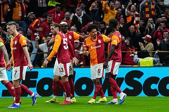 Galatasaray, Juventus'u 5-2 mağlup ederek tarihi bir galibiyet elde etti.