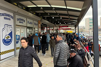 APP Plaka Yasağında Son Gün Yoğunluğu