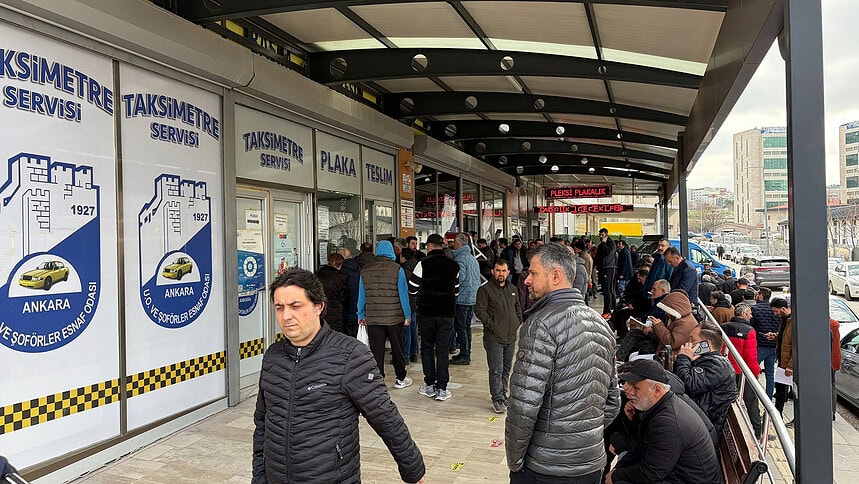 APP Plaka Yasağında Son Gün Yoğunluğu