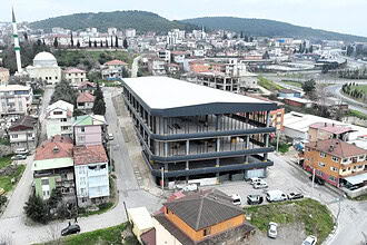 Otopark ve modern hizmet kompleksi, Dilovası'nda gelişen dönüşümde yeni bir adım atıyor.