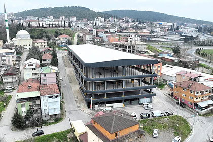 Otopark ve modern hizmet kompleksi, Dilovası'nda gelişen dönüşümde yeni bir adım atıyor.