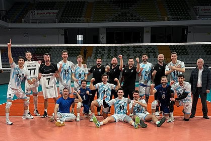 Kocaeli Kağıtspor voleybol, bisiklet ve karate takımları şampiyonluklar kazandı.