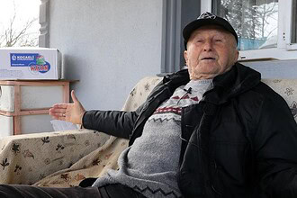 Necmettin Dede, yemek yapamayan 86 yaşında, yardım ve destek arıyor.