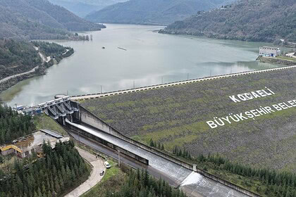 Kocaeli'nin Fazla Suyu Sapanca Gölü'ne Gönderiliyor