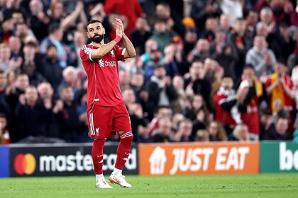 Liverpool'da Salah, sezon sonunda takımdan ayrılacağını açıkladı.