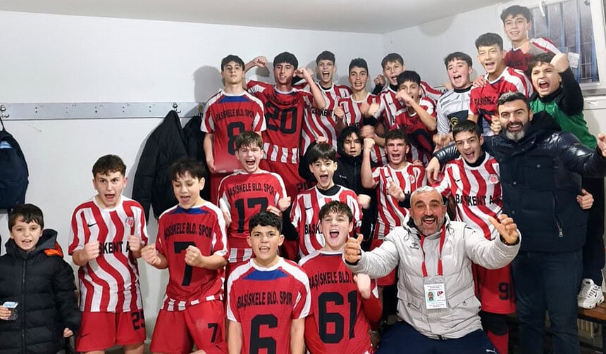 Başiskele Belediye Spor U15 Grubu Şampiyonu Oldu: Türkiye Şampiyonası Yolunda Dev Adım