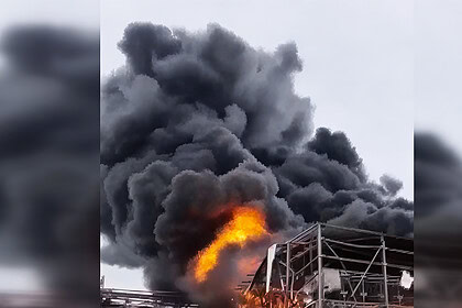 Beerşeba'daki Neot Hovav Sanayi Bölgesi İran Füzesiyle Vuruldu