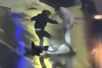 İzmit'te gerçekleşen darp olayının failleri yakalandı, güvenlik kameraları kaydıyla olay detayları o.