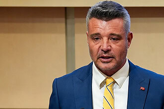 Fenerbahçe Başkanı Sadettin Saran Trafik Kazası Geçirdi