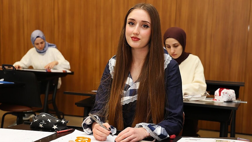 Kocaeli Moda Akademisi başarısı: İtalya'dan tam burs kazandı