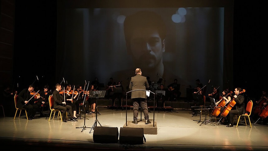Kocaeli orkestrası dizi müzikleri ile Gebzelileri adeta mest etti