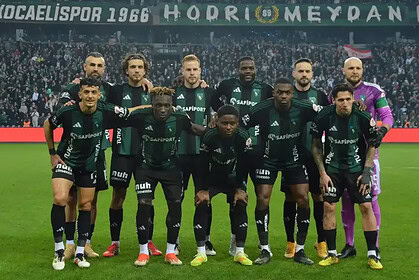 Kocaelispor'un 5 yıldız isimleri ülkelerinin takımlarına davet edildi.
