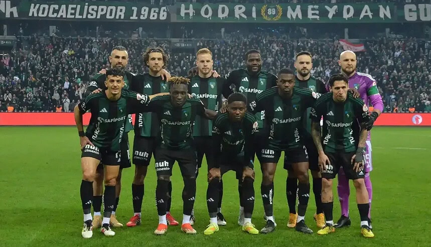Kocaelispor'un 5 yıldız isimleri ülkelerinin takımlarına davet edildi.