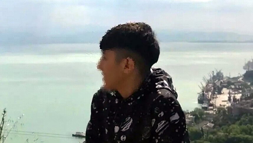 Körfez'de 17 Yaşındaki Gence Bıçaklı Saldırı