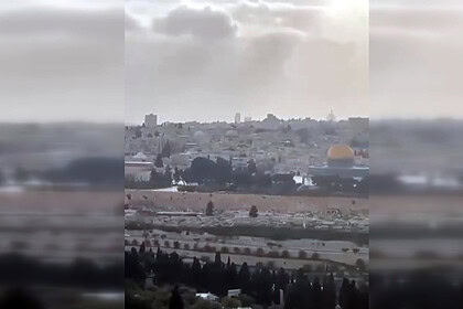 Mescid-i Aksa yakınında füze parçaları düştü, 1 kişi yaralandı. Olayla ilgili detaylar ve gelişmeler.