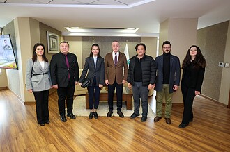 Manav Kültürü Dernekleri ve Mimarlar Odası Başkanı Büyükakın’a ziyaret gerçekleştirildi.
