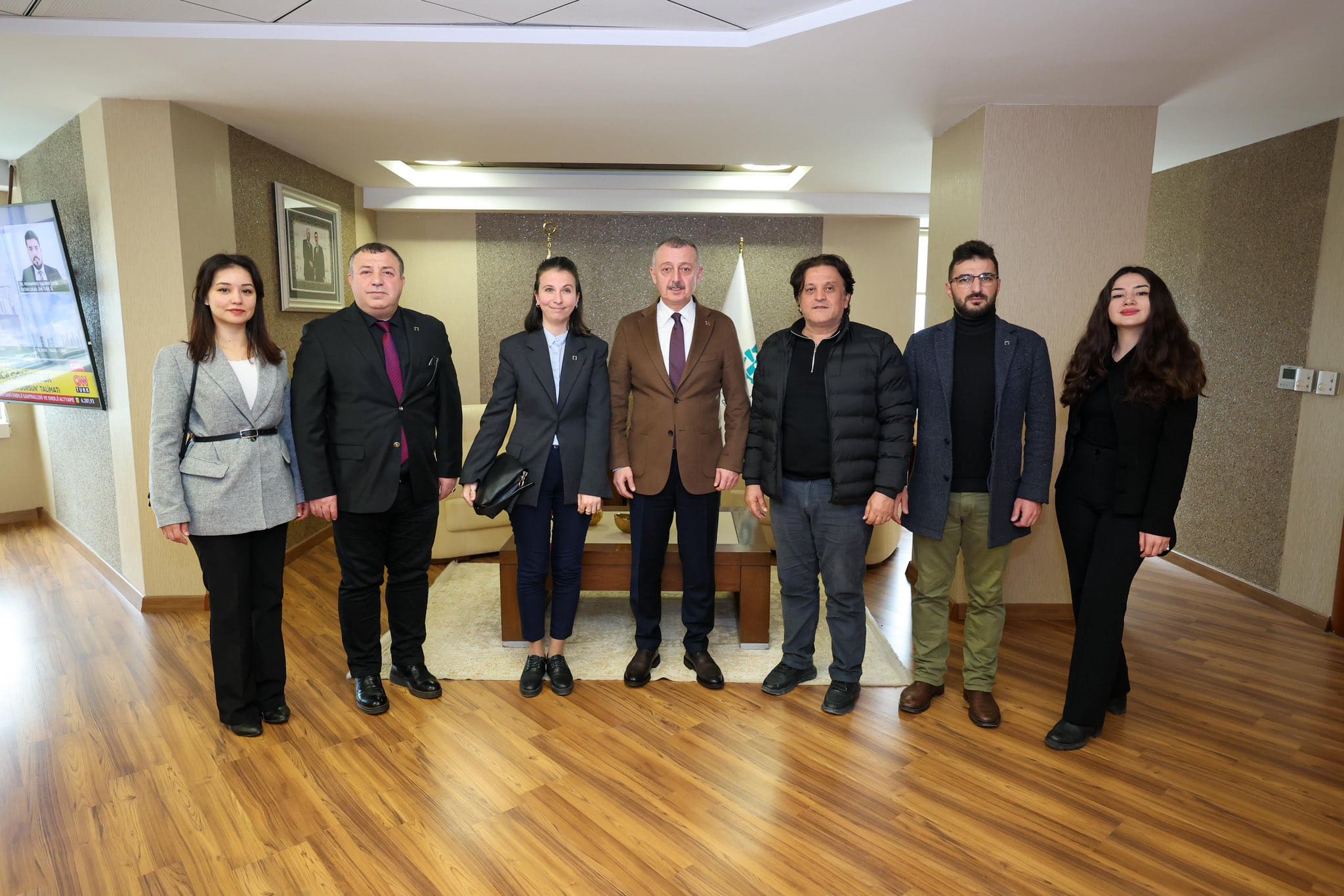 Manav Kültürü Dernekleri Federasyonu ve Mimarlar Odasından Başkan Büyükakın’a Ziyaret