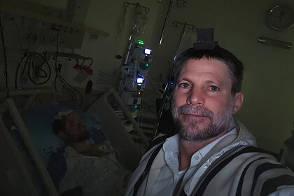 İsrailli Bakanın oğlu ateş hattında ağır yaralandı.