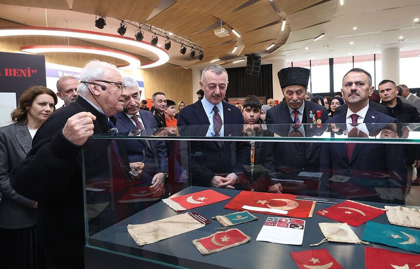 Çanakkale Savaşı sergisi İzmit Millet Bahçesi'nde açıldı, 11 Nisan’a kadar ziyaretçilere açık.