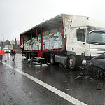 TEM Kocaeli'de Zincirleme Kaza: 3 Yaralı