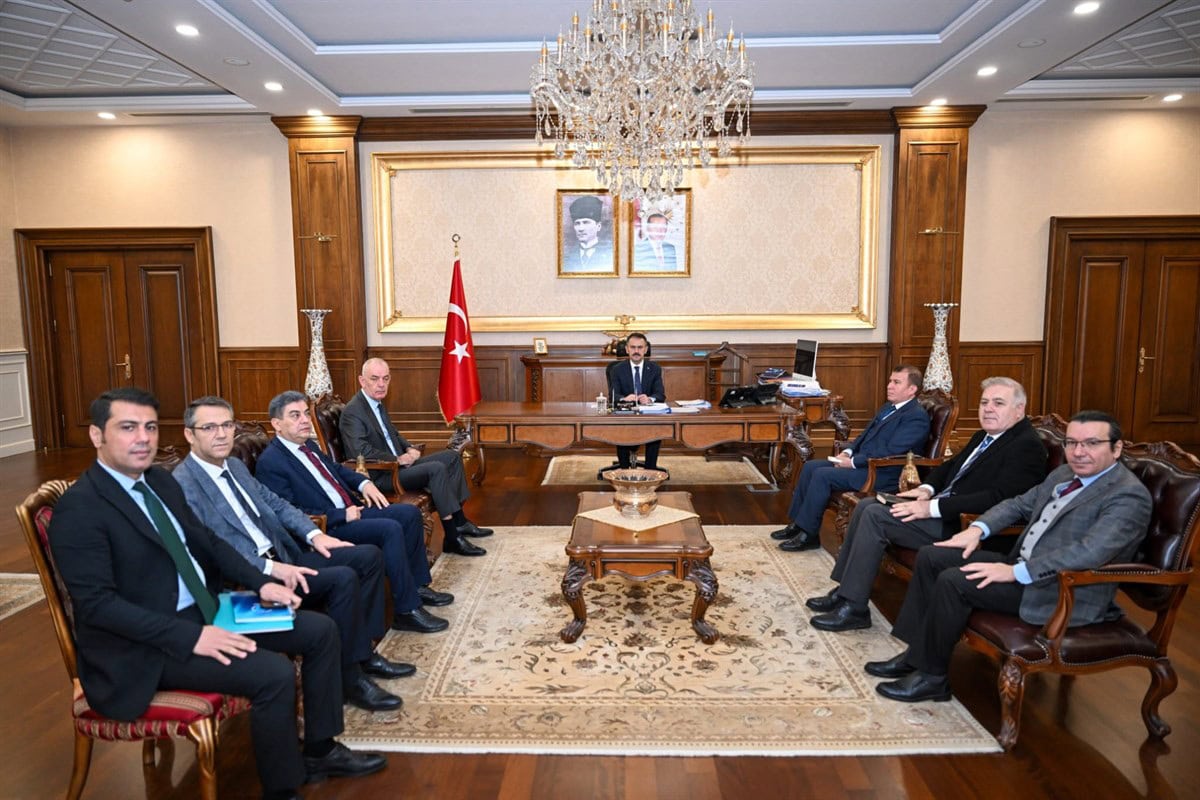 Kocaeli Valiliği Değerlendirme Toplantısı: Vali Aktaş’tan Hizmet Kalitesi Talimatı