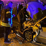 Yola Dökülen Sıvı ve Çarpışan Araçlar, 3 Yaralı.