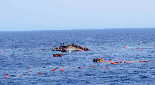 Andaman Denizi’nde Arakanlı Müslümanları Taşıyan Tekne Alabora Oldu: 250 Kayıp