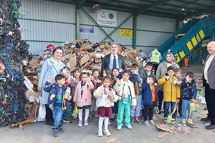 Darıca’da Miniklere Geri Dönüşüm Eğitimi: Kazım Karabekir Anaokulu Atık Tesisini Gezdi