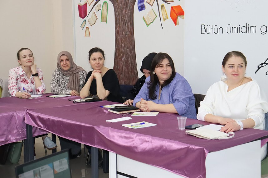 İzmit Belediyesi ve KOİDER’den Kadın Girişimcilere Dev Destek: Bağ Projesi Eğitimleri Başladı