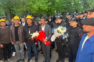 Bakan Çiftçi Madenci Eyleminin Sağduyu Ve Nezaket İçinde Sona Ermesi Anlamlı Bir Tablo Ortaya Koymuştur
