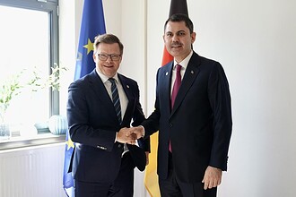 Bakan Kurum, BM İcra Sekreteri Stiell ve İngiliz, Alman ve Japon Mevkidaşları ile Görüştü