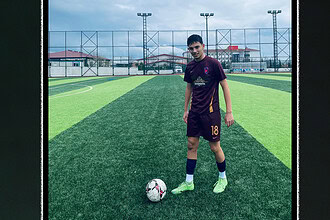 Derince Birlik Spor’un Parlayan Yıldızı: Berat Sonsöz U17 Gelişim Ligi’ne Damga Vuruyor!