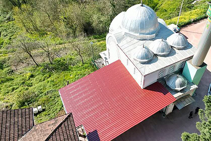 İzmit Belediyesi’nden Fethiye Mahallesi Camii’ne Yeni Sundurma