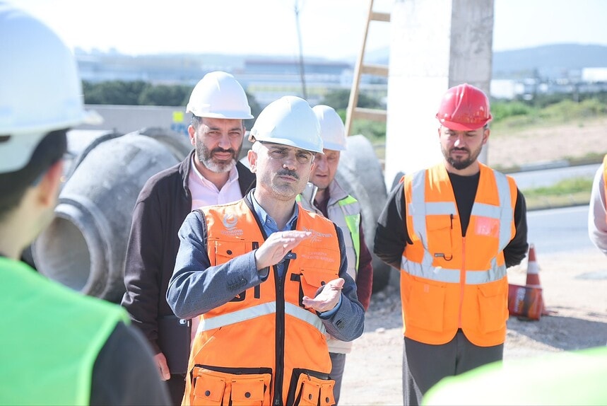 Çayırova Devlet Hastanesi İnşaatında Sismik İzolatör İncelemesi: Genç Mühendisler Sahada!