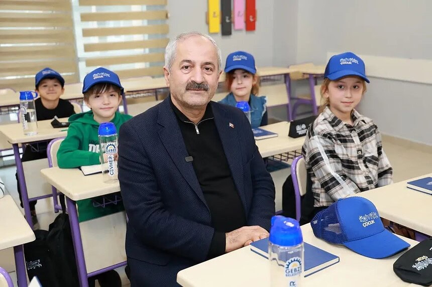 Gebze’de Cevher Çocuk Projesi Başladı: Başkan Büyükgöz ve Rektör Çelik’ten İlk Ders