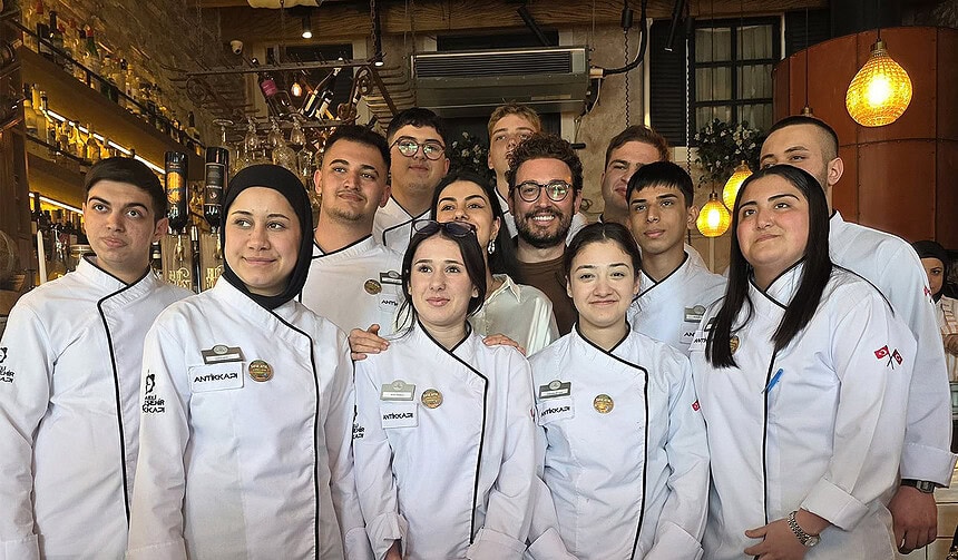 Kocaeli’nin Genç Şefleri Danilo Zanna’nın Mutfağında! Gastro Genç Kazananlarına Unutulmaz Tecrübe