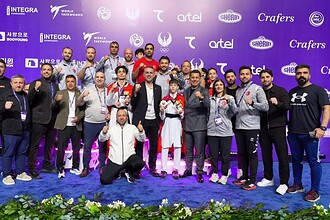 Dünya Gençler Taekwondo Şampiyonası'nda Çifte Bronz