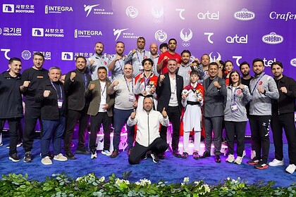 Dünya Gençler Taekwondo Şampiyonası'nda Çifte Bronz