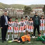 Körfez’de Şampiyon Atatürk Ortaokulu! 23 Nisan Futbol Turnuvası Nefes Kesti