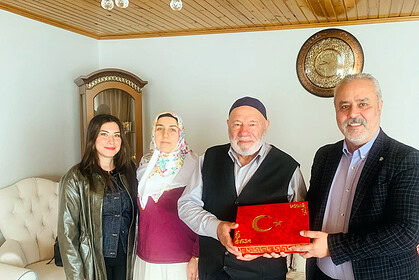 İzmit Belediyesi’nden Körfez’deki Kıbrıs Gazilerine Vefa Ziyareti