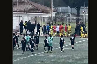 Derince’de Saha Karıştı: Kadın Hakeme Saldırı Girişimi Kamerada!