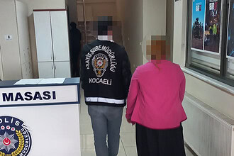 Hırsızlık Suçundan 5 Yıl 10 Ay Hapis Cezası Olan Kadın Yakalandı