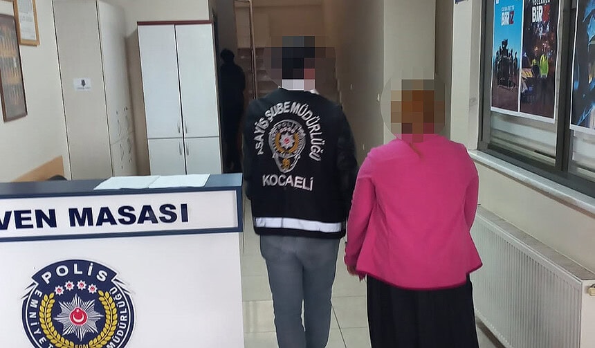 Hırsızlık Suçundan 5 Yıl 10 Ay Hapis Cezası Olan Kadın Yakalandı