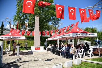 Başiskele'de Şehit Hüseyin Kaptan ve Ailesi Dualarla Anıldı: Başkan Özlü'den Sert Mesajlar!