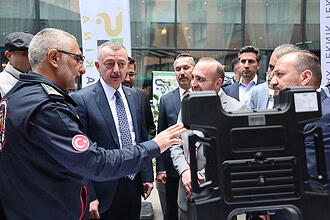 81 İlin İtfaiye Teşkilatı Kocaeli’de Buluştu! Tahir Büyükakın: "Hepiniz Birer Kahramansınız"